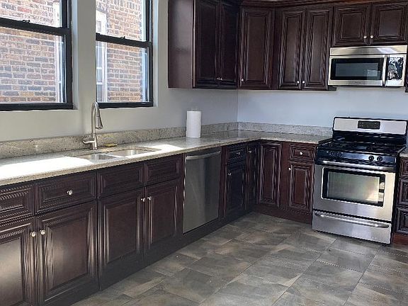 2nd image of 2450 W Haddon Ave #2
