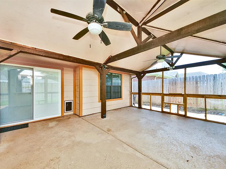 1419 Hudgens Ave — Photo 32