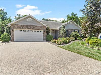 600 Emerald Meadows Ct, Saint Charles, MO, 63304