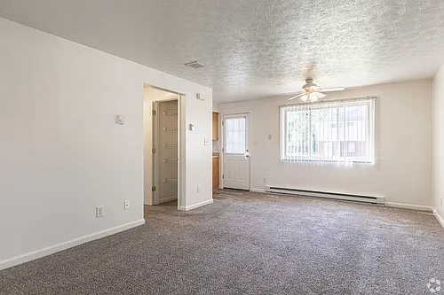 Broadmoor Apartments Photo 1
