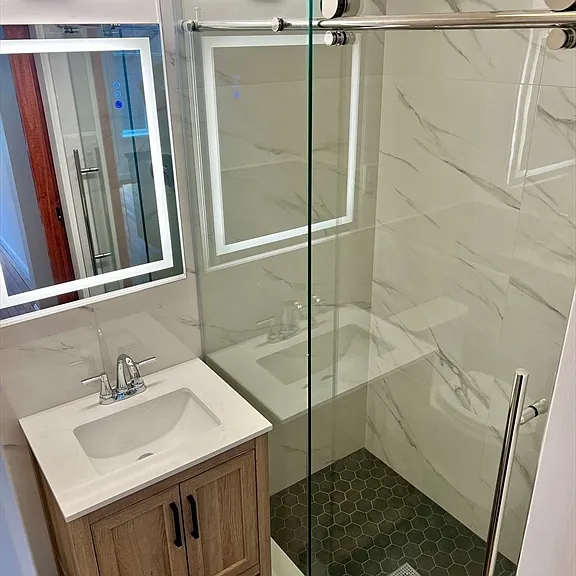 257 Pleasant St #8 — Photo 1