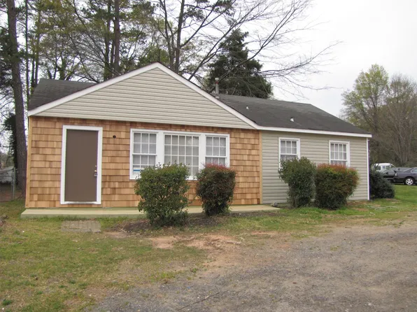 4650 Connecting Rd, Charlotte, NC 28209
