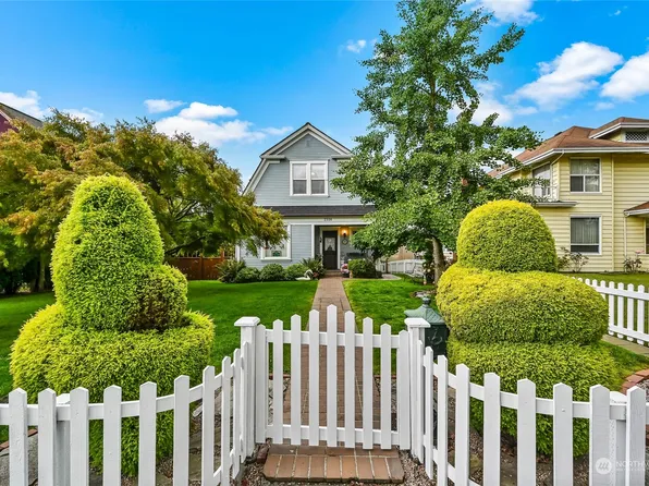 2518 Baker Avenue, Everett, WA 98201