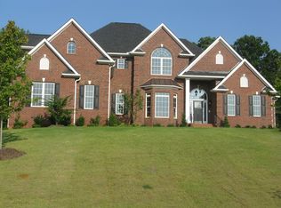 758 E Long Bay Dr, Inman, SC 29349