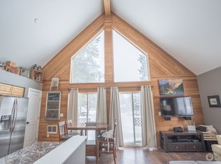 885 Frontage Rd, Columbia Falls, MT 59912