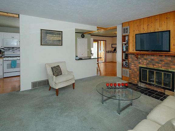 14387 Bullock Rd-105