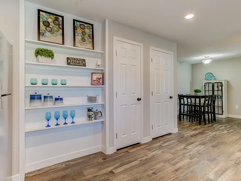 1283 Yuma St #101 — Photo 11