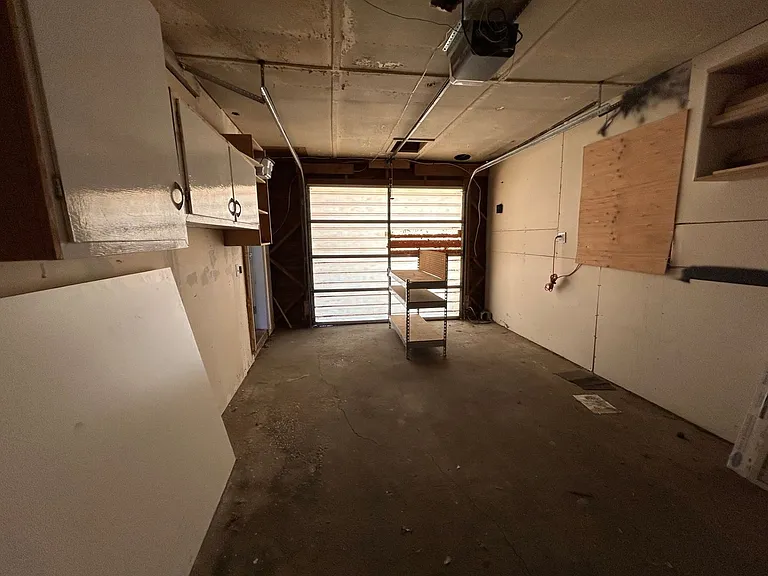 117 W Adams Ave — Photo 64