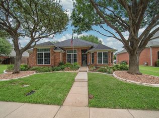 1221 Quaker Ln, Lewisville, TX 75077