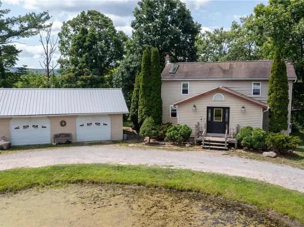 2962 Presbyterian Rd, Mount Morris, NY 14510