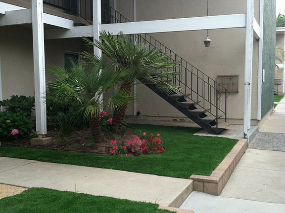 5th image of 504 S Barranca Ave APT 9