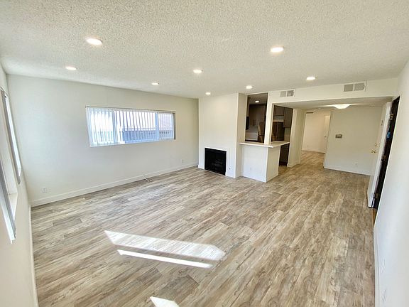 5th image of 3722 S Canfield Ave APT 103