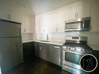 Rented by Realty 2000 Corp