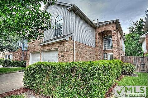 2nd image of 3019 Brookshire Dr