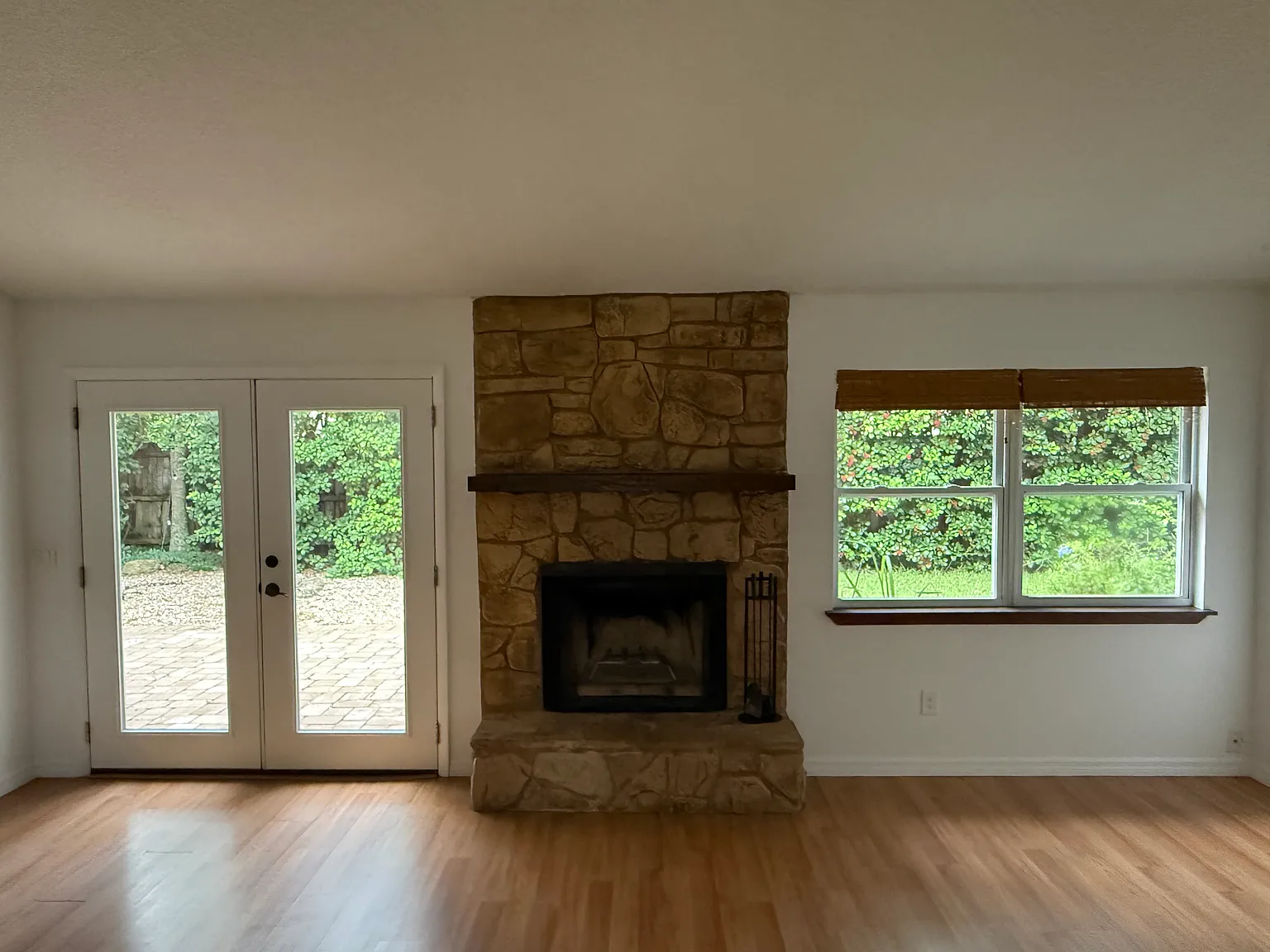 3 bed, 1444 sqft, $3,200 — Photo 4