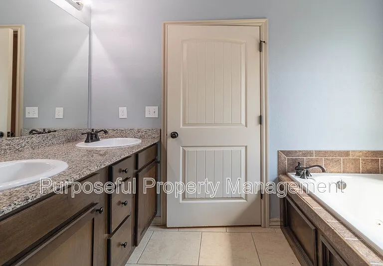 20611 Frontier Pl — Photo 19