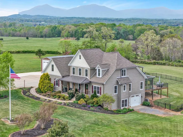 1455 Ryan Estates Ln, Bedford, VA 24523