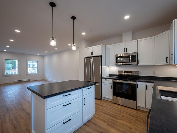 3rd image of 39 Barnes Brook Road #9.3