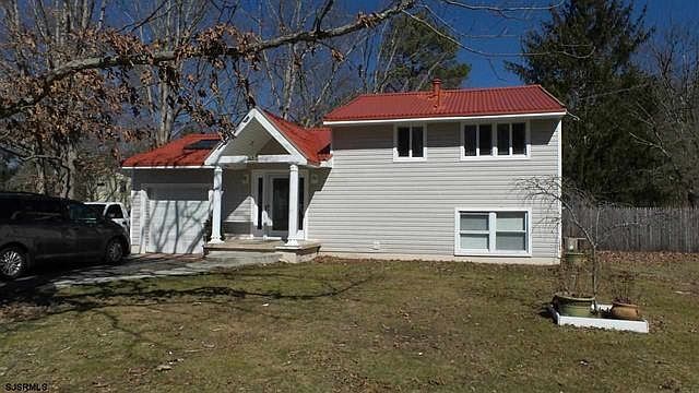 1st image of 307 Dennis Dr