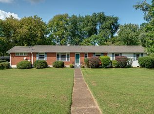 420 Brewer Dr, Nashville, TN 37211