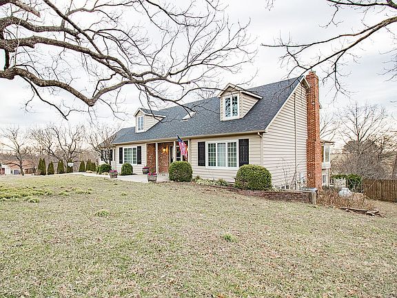 4th image of 213 NE 51st Rd