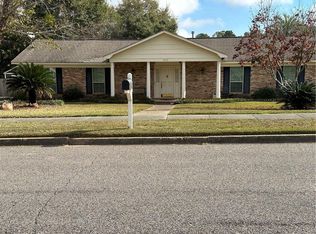 1013 Regal Dr, Mobile, AL 36609