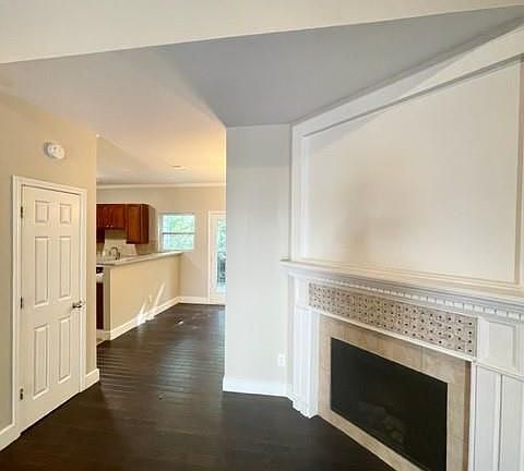 2nd image of 585 Mc Williams Rd SE #2205