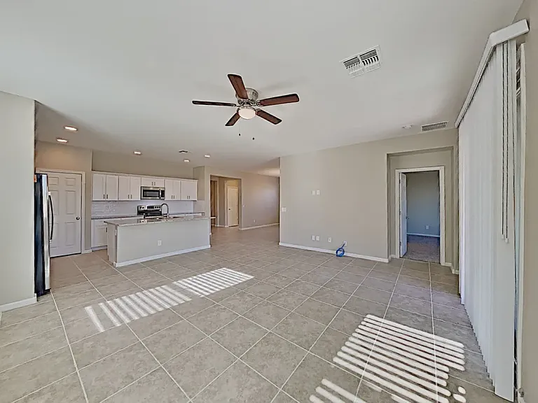 939 S 200th Ln — Photo 11