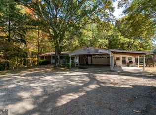 157 New Hope Rd, Fayetteville, GA 30214