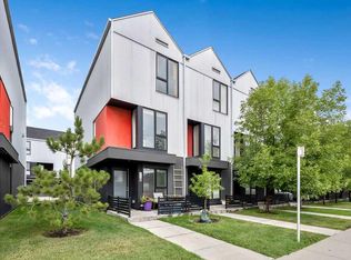 3541 E 69th St NW, Calgary, AB T3B 6E8