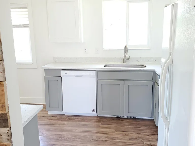 165 N 850 E — Photo 8
