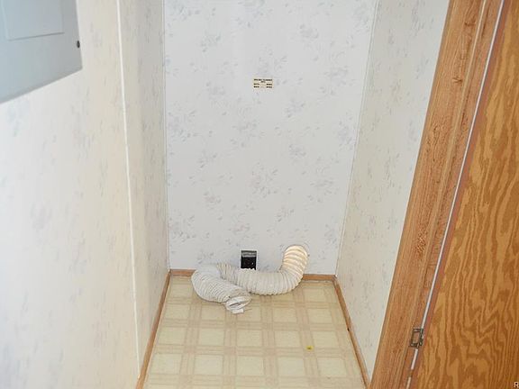 5th image of 3130 N Carolwood Point