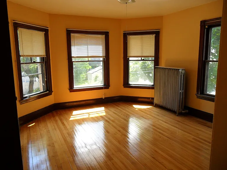 337 Brown St #1 — Photo 5