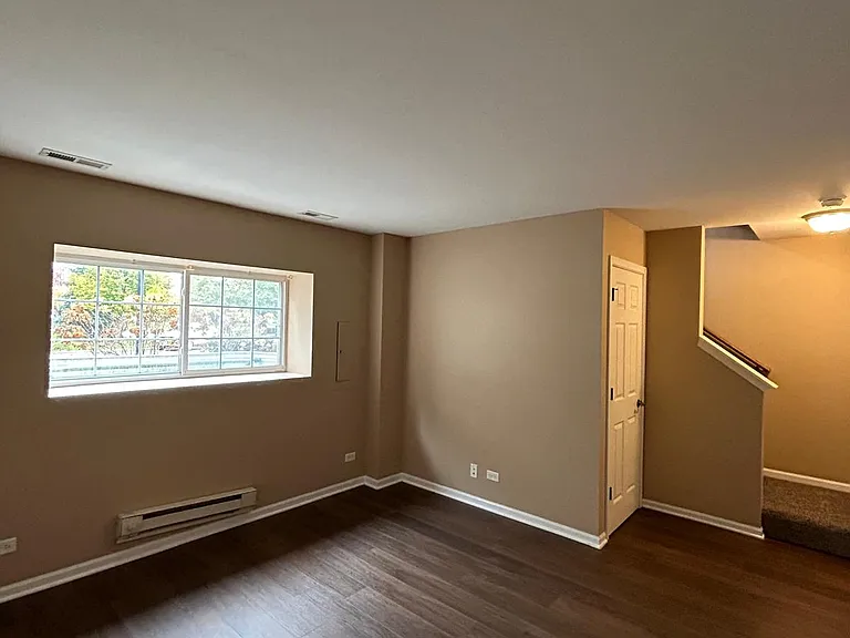24427 John Adams Dr — Photo 27