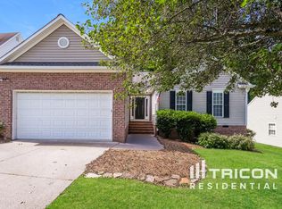 180 Coghill Dr, Winston Salem, NC 27103