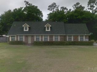 7429 Floyd Dr, Pensacola, FL 32526