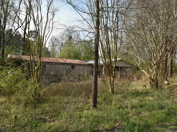 93 Limbaugh Rd #22, Sylacauga, AL 35150