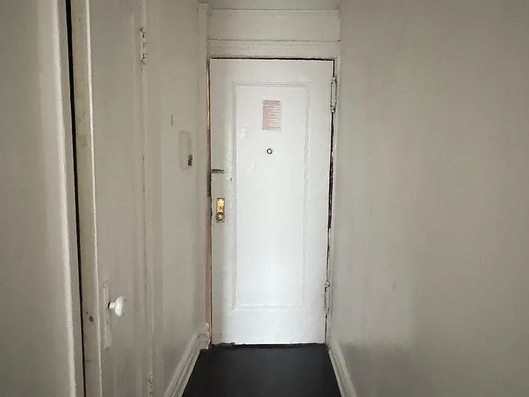 1214 Avenue K #3G — Photo 11