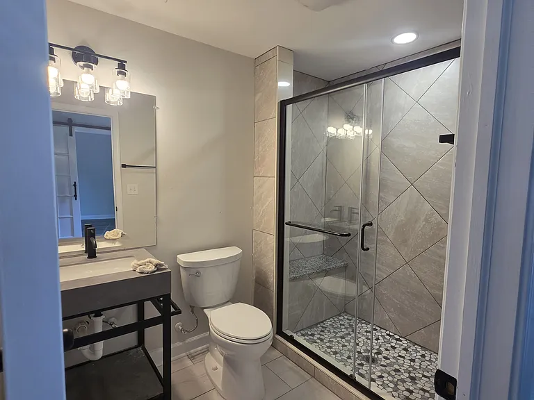 479 Byrne St — Photo 10