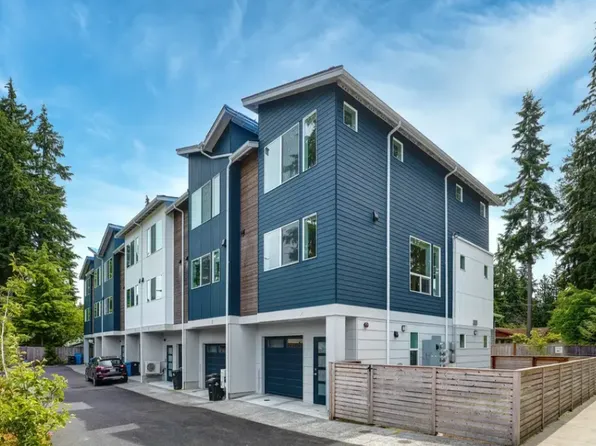 18322 1st Ave NE #D, Seattle, WA 98155