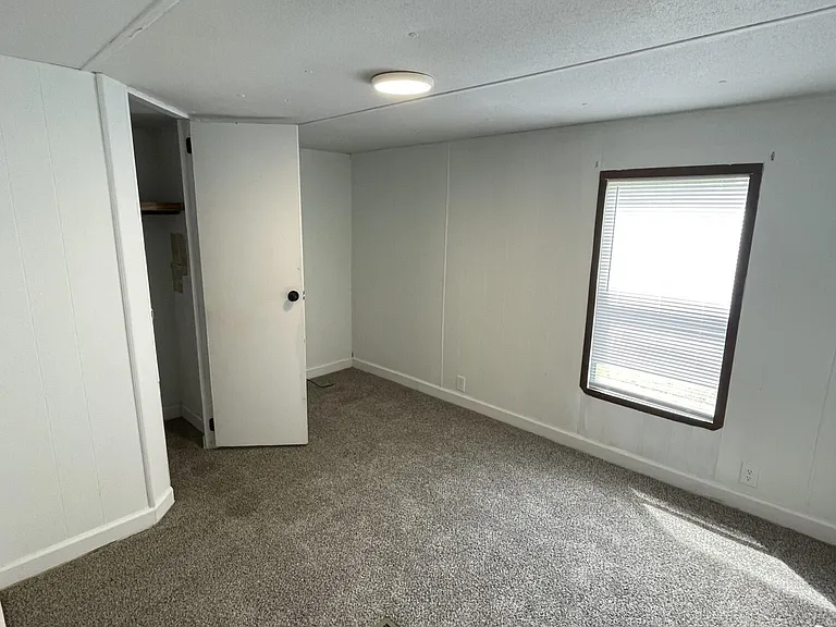 938 Sunset Dr #C — Photo 9