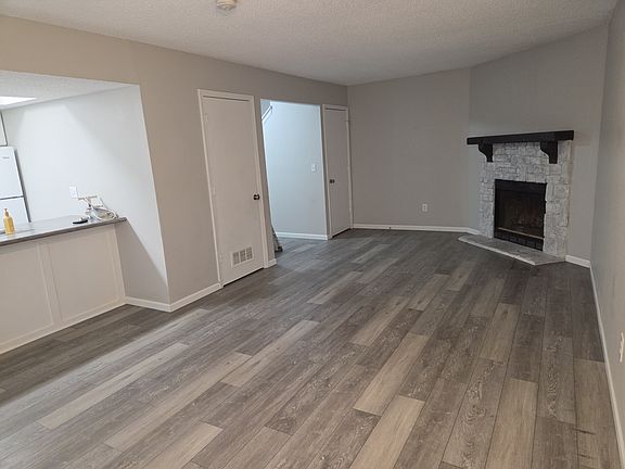 2nd image of 8712 NW 82nd Ter