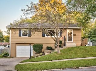 1295 Alpine Rd, Marion, IA 52302