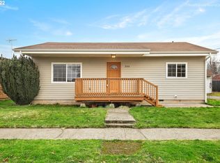 344 NW Zobrist St, Estacada, OR 97023
