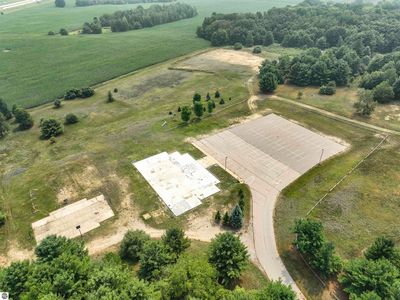 984 Plett Rd, Cadillac, MI, 49601