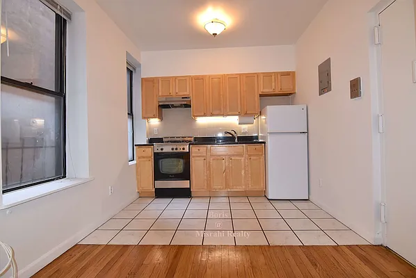 Rented by J Misrahi Realty Corp | media 52