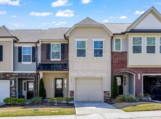 1364 Scholar Dr, Durham, NC 27703