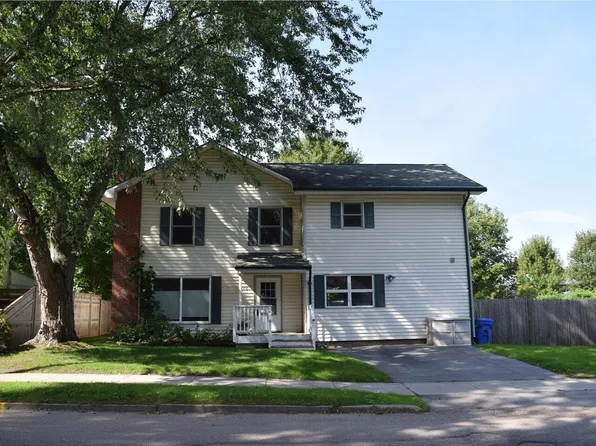 472 Ethan Allen Parkway, Burlington, VT 05408
