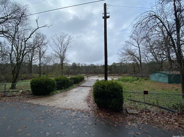 130 Nelson Ter, Mountain Pine, AR 71956