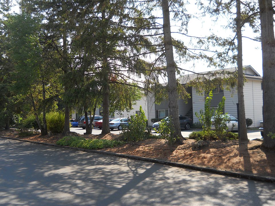 1st image of 5907 158th Avenue Ct E APT A